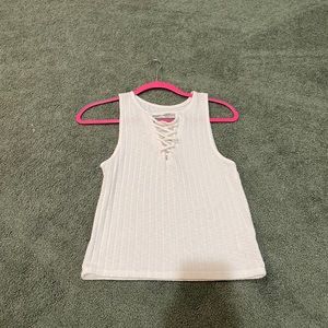 American Eagle white top